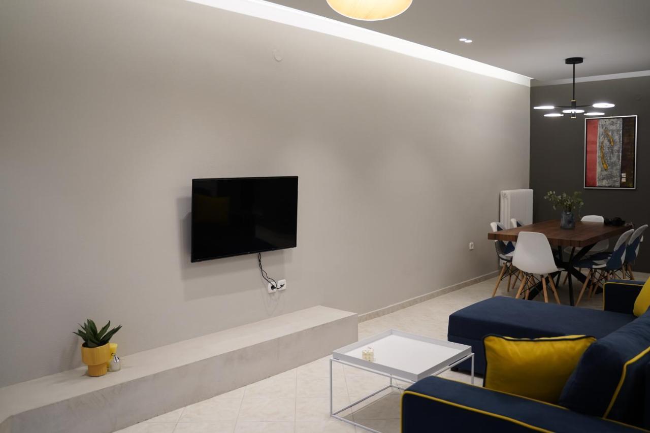 Grand View Suites Meteora Καλαμπάκα Εξωτερικό φωτογραφία