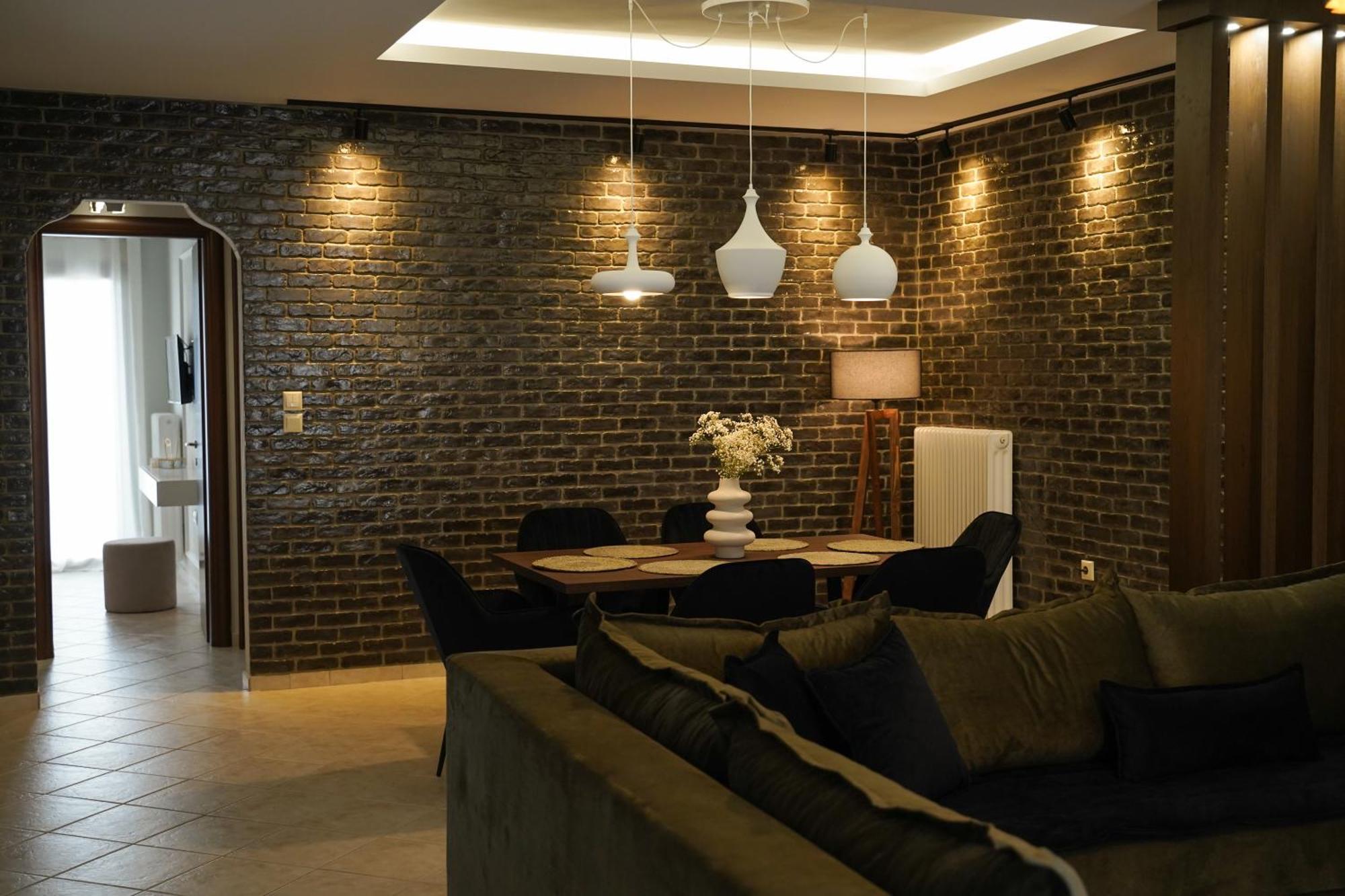 Grand View Suites Meteora Καλαμπάκα Εξωτερικό φωτογραφία